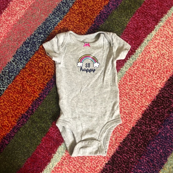 5 ONESIES BUNDLE - Picture 11 of 16